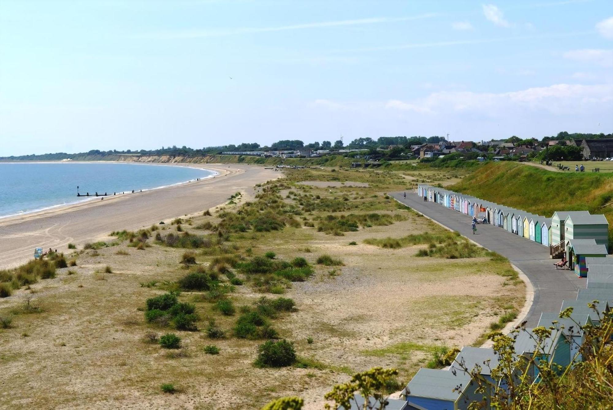 Beautiful 6 Berth Caravan By The Beach In Suffolk Ref 40076Nd Lowestoft Bagian luar foto